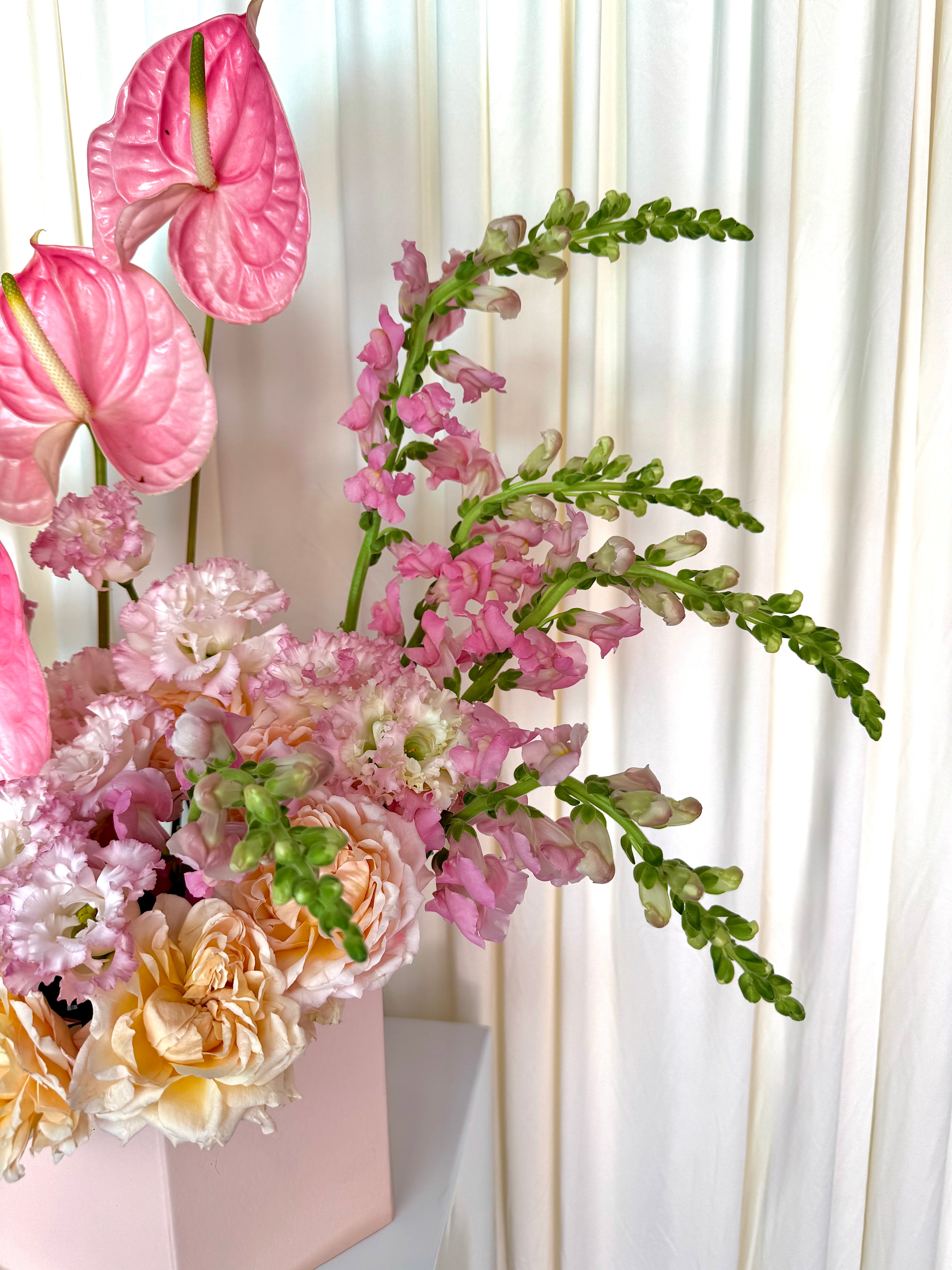 Shirley Flower Box