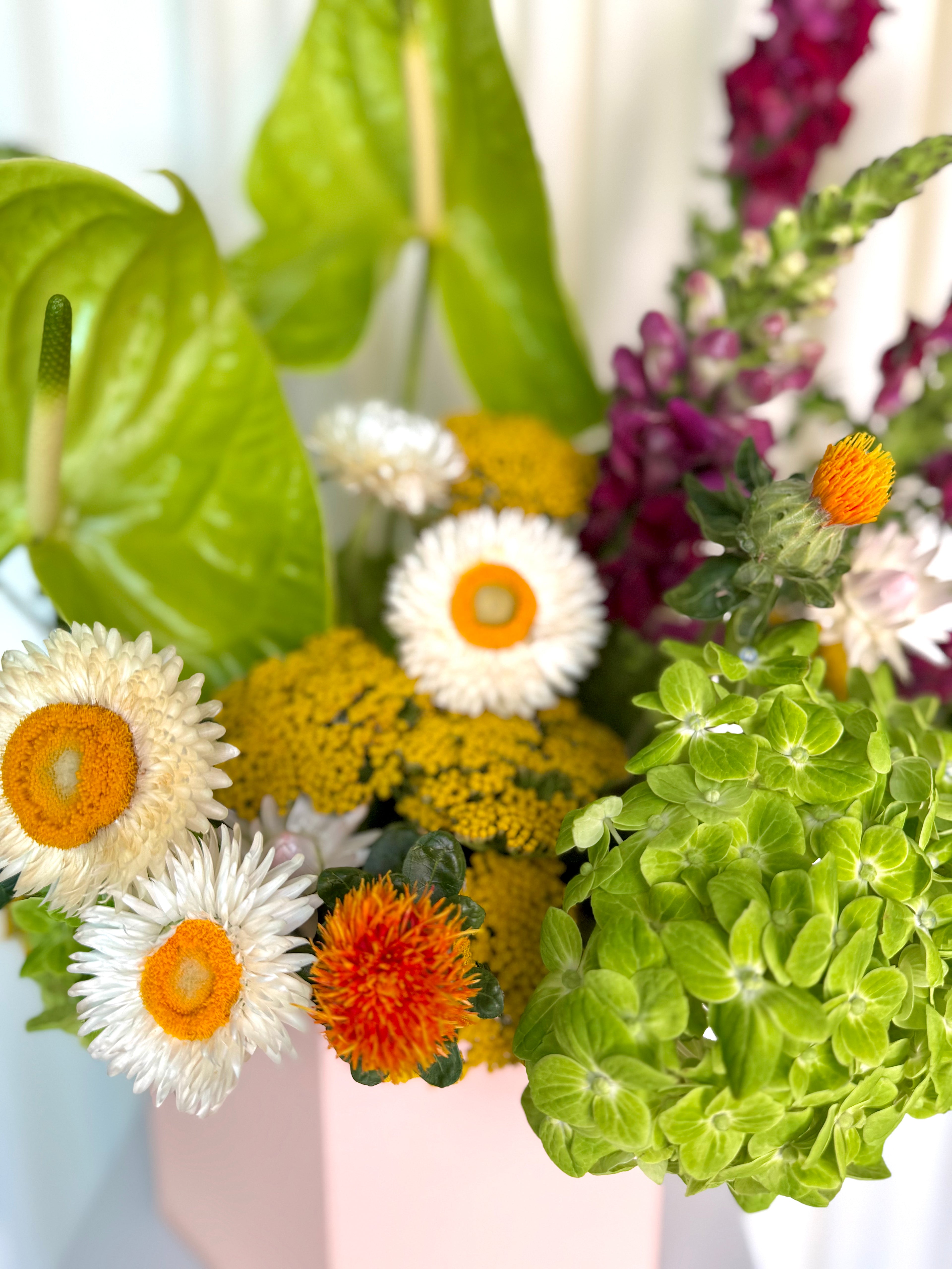 Lia Flower Box
